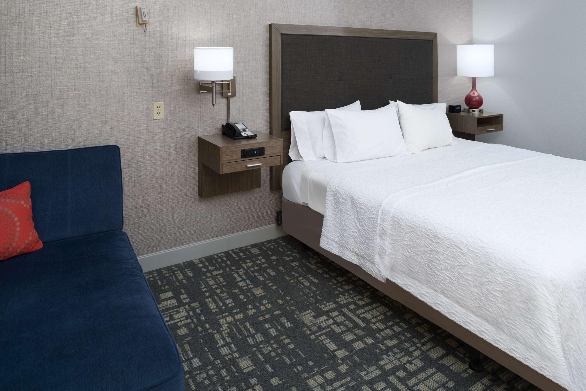 Hampton North Sioux Hotel